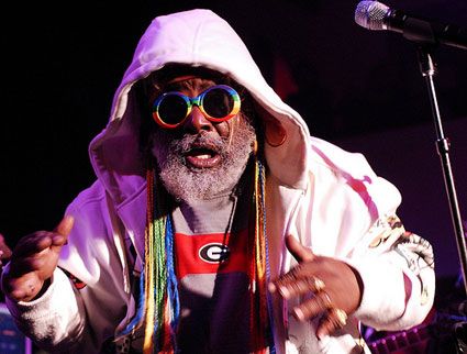 George Clinton: na jeho koncertě v USA se střílelo, jeden člověk zemřel